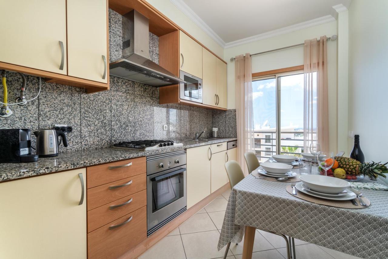 Homes Ocean View With Panoramic Terrace, 2 Swimming Pools & Tennis Court Albufeira