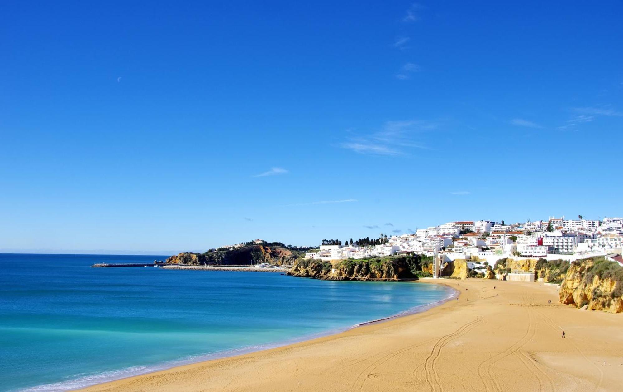 Apartment Homes Ocean View With Panoramic Terrace, 2 Swimming Pools & Tennis Court *